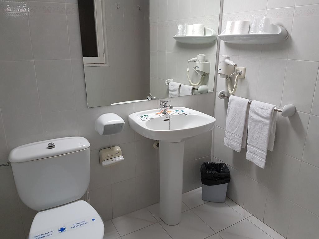 Hotel อรินซัล ภายนอก รูปภาพ